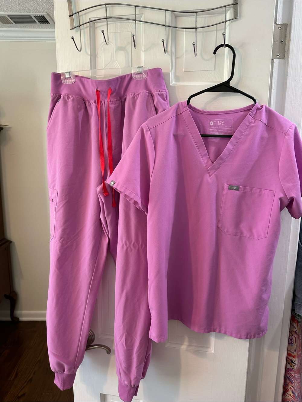 FIGS Women's Pink Scrubs